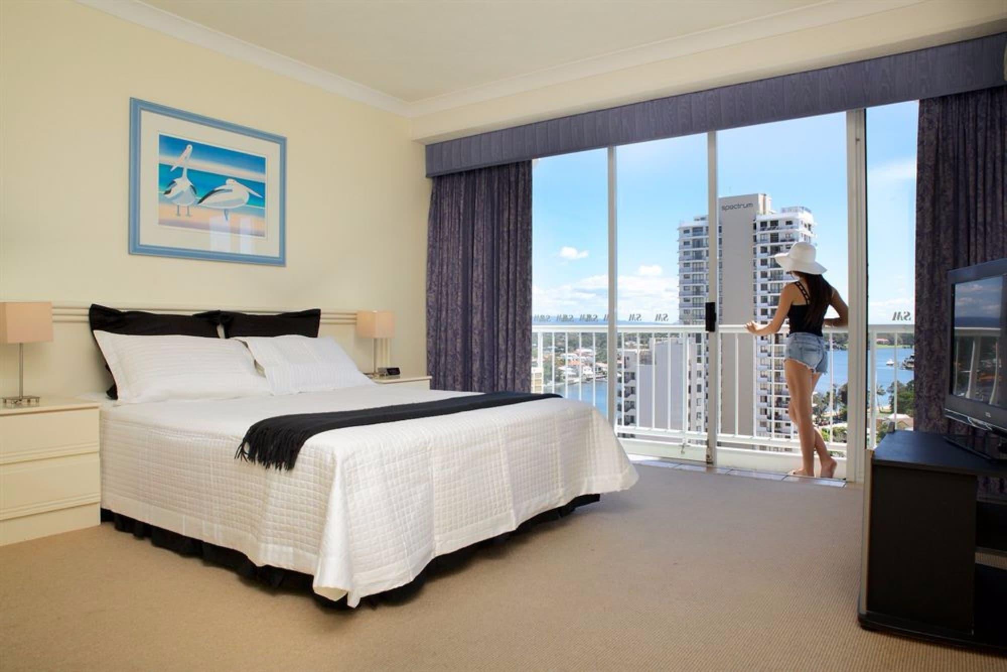 Surfers Mayfair Aparthotel Gold Coast Exterior photo